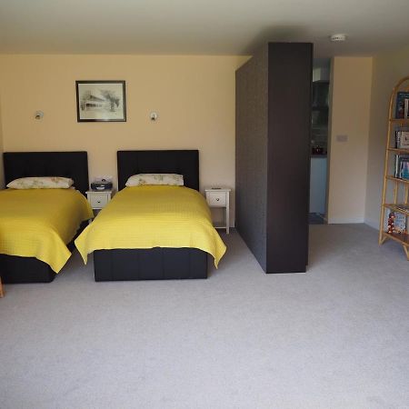 Truro Apartment In A Stunning Quiet Location المظهر الخارجي الصورة