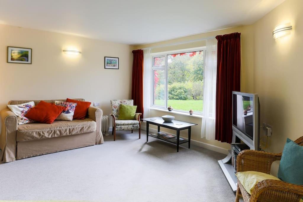 Truro Apartment In A Stunning Quiet Location المظهر الخارجي الصورة